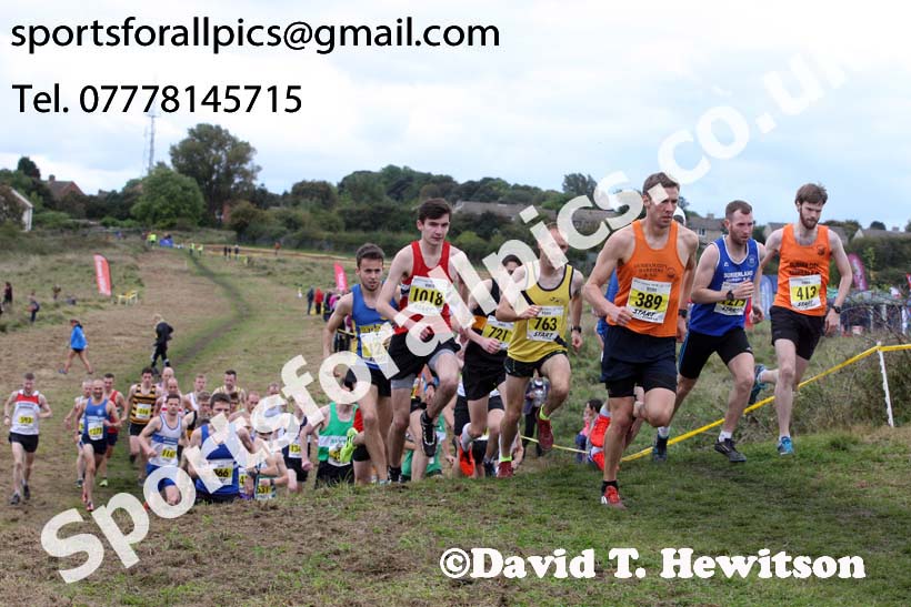 Senior mens Start Fitness North Eastern Harriers League, Wrekenton, Gateshead. Photo:  David T. Hewitson/Sports for All Pics
